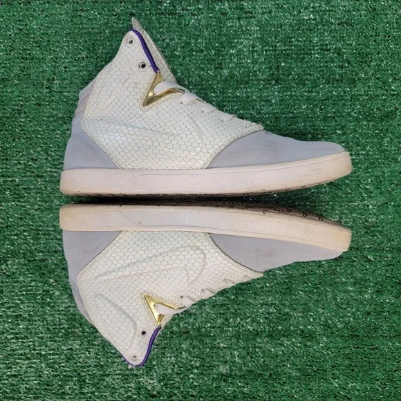 Nike Kobe 9 Men's Size 9 Shoes Lifestyle Wolf Grey White Mamba 630774-001 - Picture 4 of 13